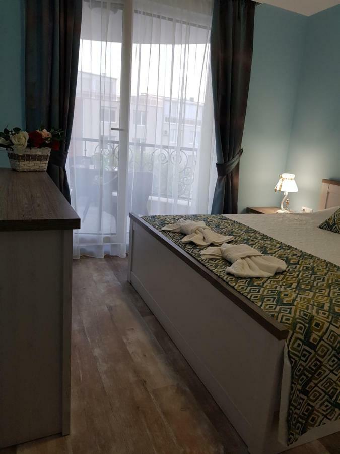 Sea Garden Delux Apartment เชอร์โนโมเรทส์ ภายนอก รูปภาพ
